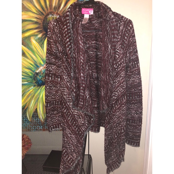 Sweaters - Women’s Cardigan